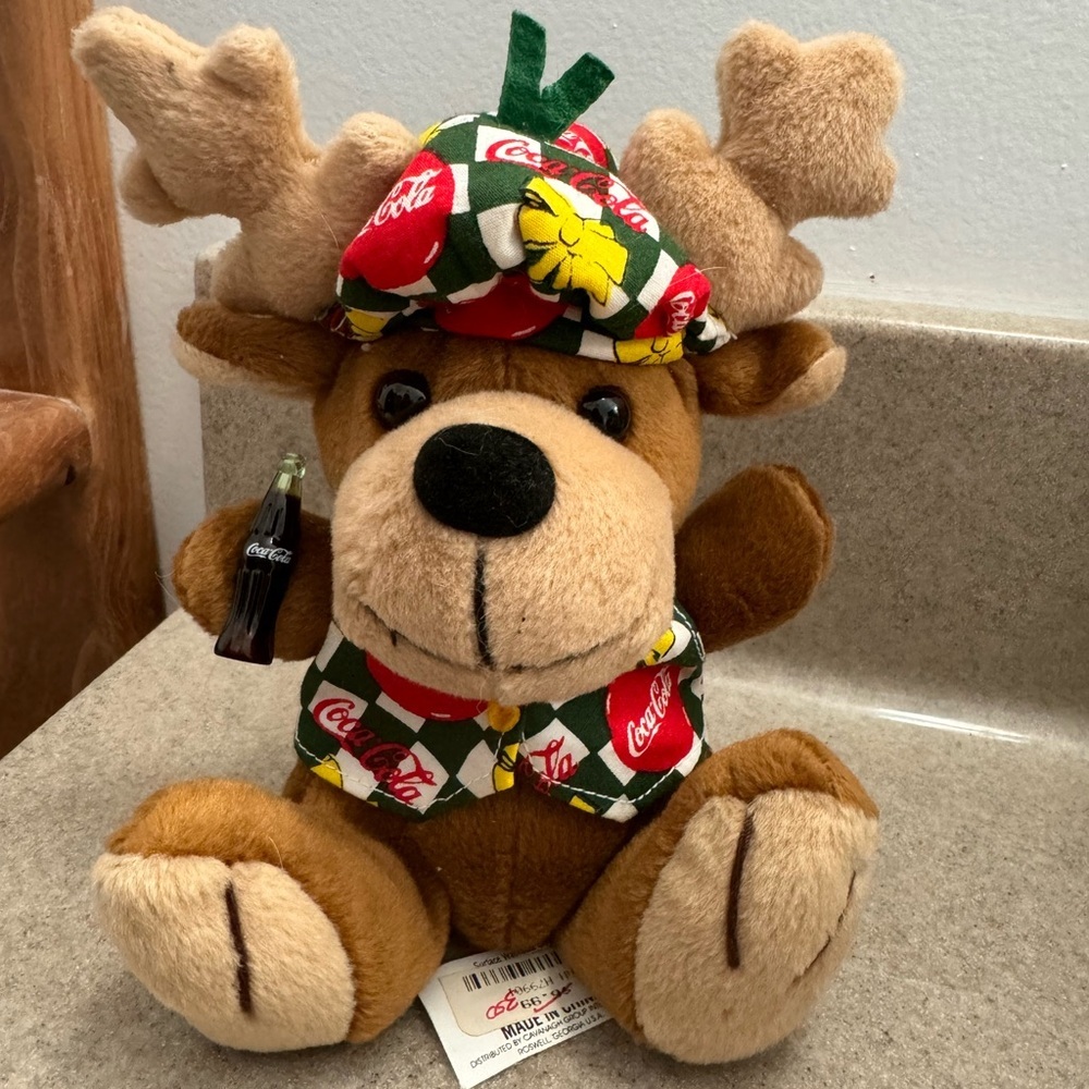 Vintage 1998 Coca Cola Plush Moose Collectible 5” Stuffed Animal Toy Coke Bottle